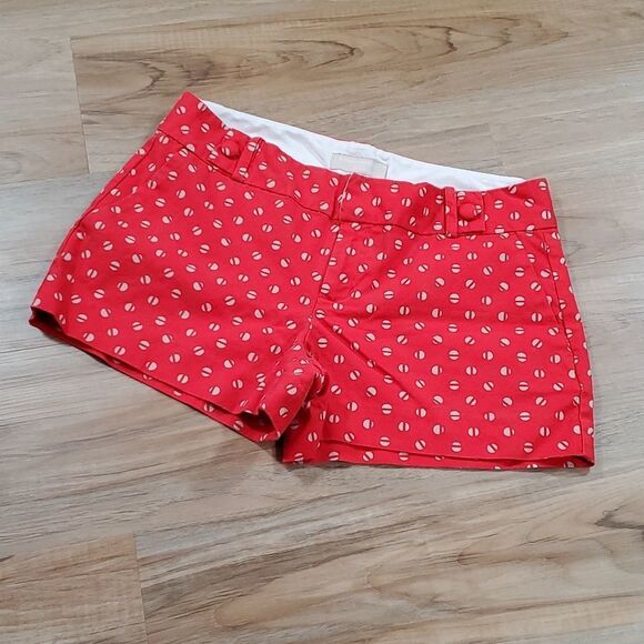 ☔️🔺️Banana Republic Red & Tan Baseball Print Ryan Fit Shorts Size 6 - Picture 1 of 9